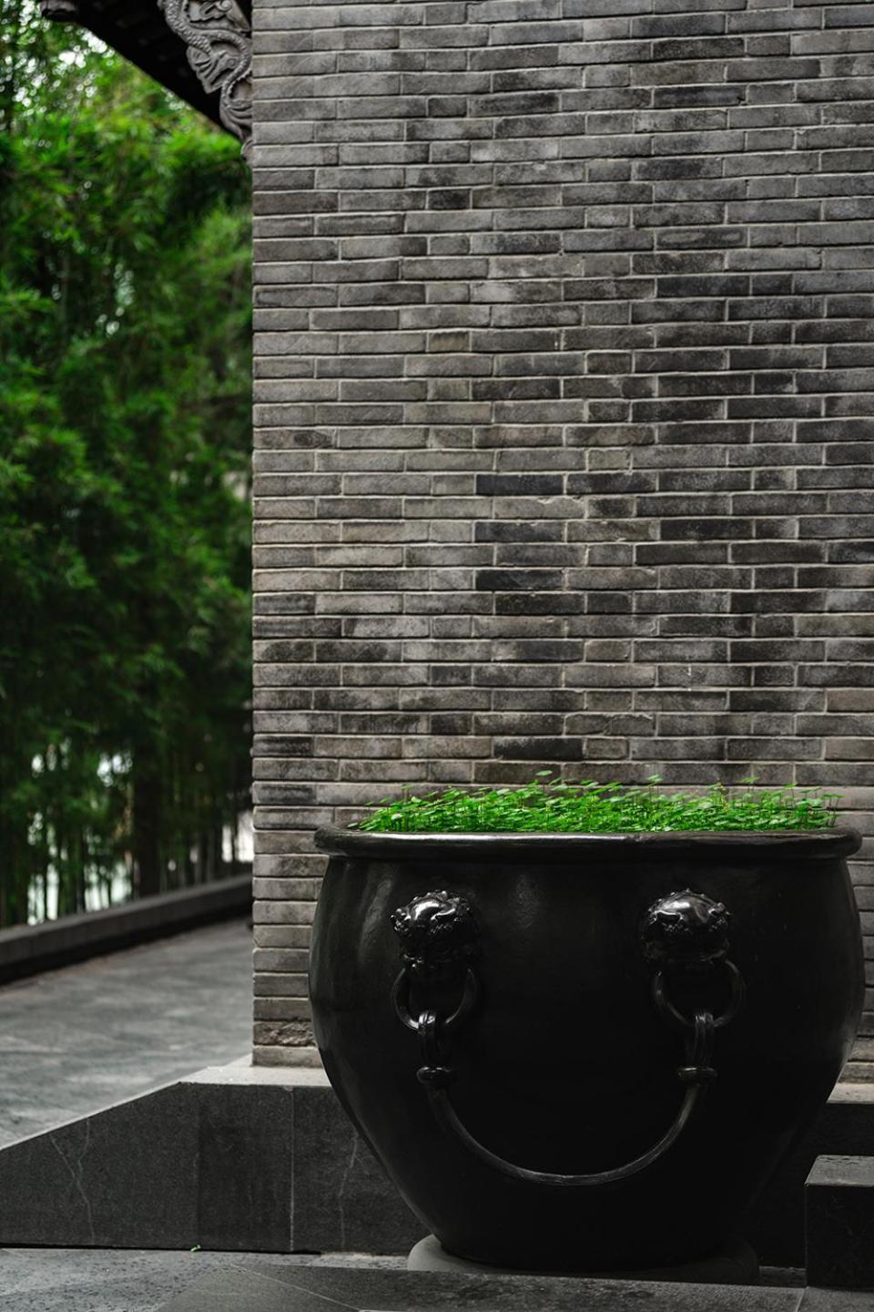 Guanyin Yiyuntai Hotel Chengdú Exterior foto