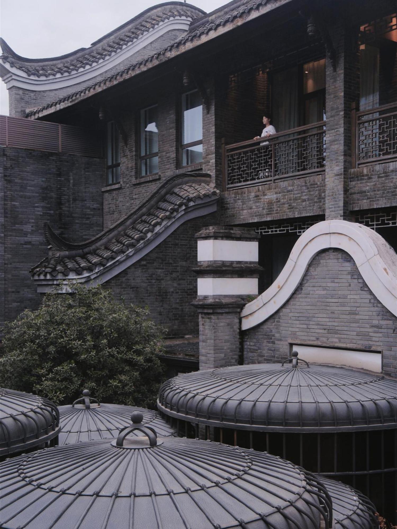 Guanyin Yiyuntai Hotel Chengdú Exterior foto